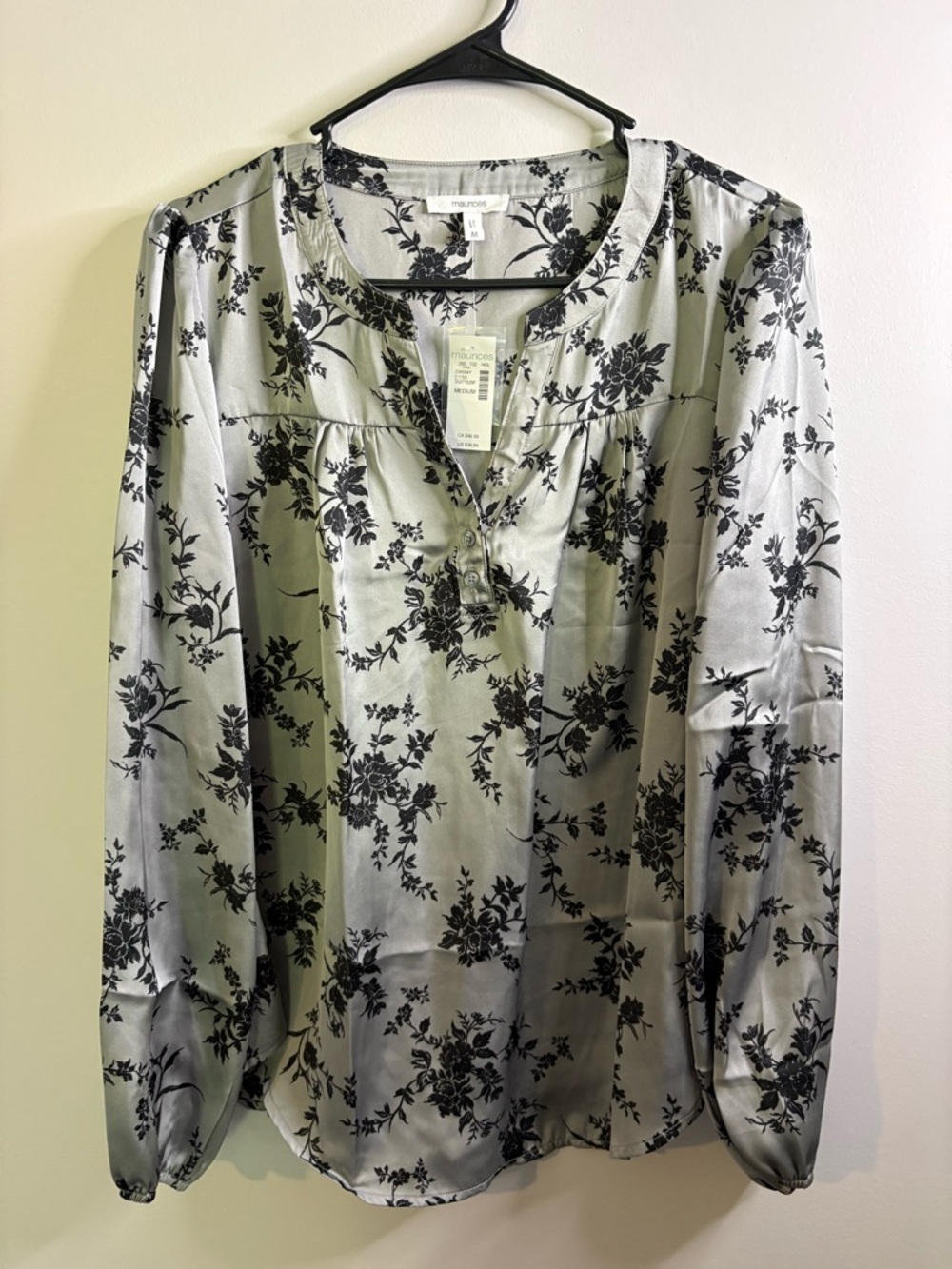 Maurices Gray/Silver Button-Front Blouse with Black Floral Patterm